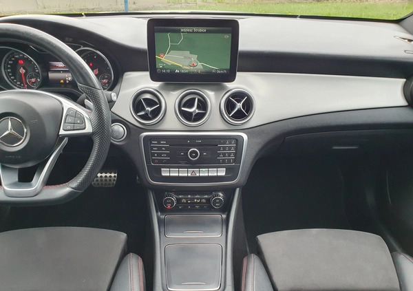 Mercedes-Benz CLA cena 99900 przebieg: 220000, rok produkcji 2017 z Kościan małe 667